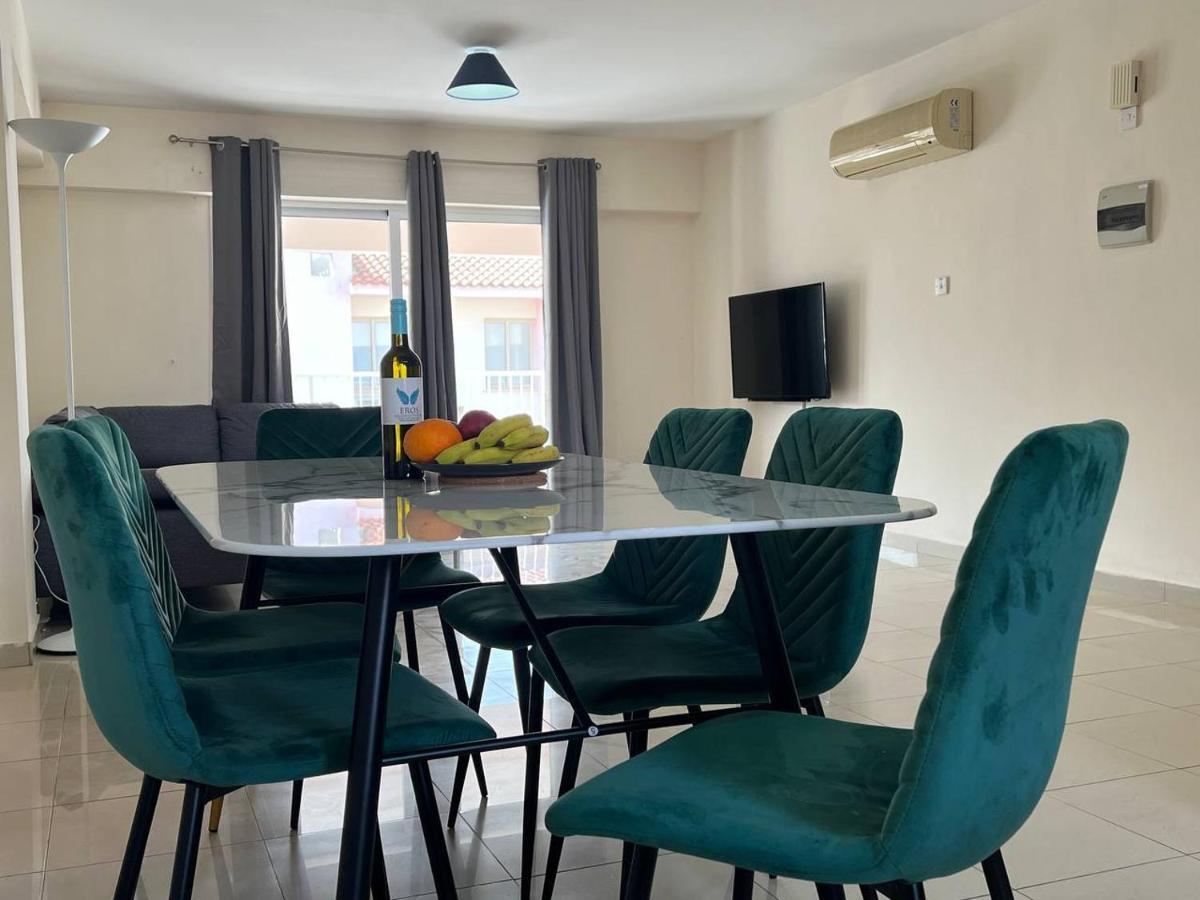 Greek Harmony Apartment Paralimni Buitenkant foto