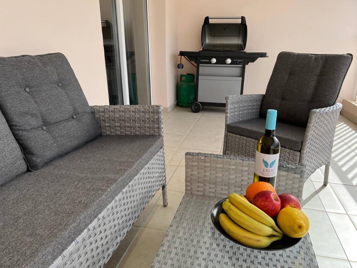 Greek Harmony Apartment Paralimni Buitenkant foto